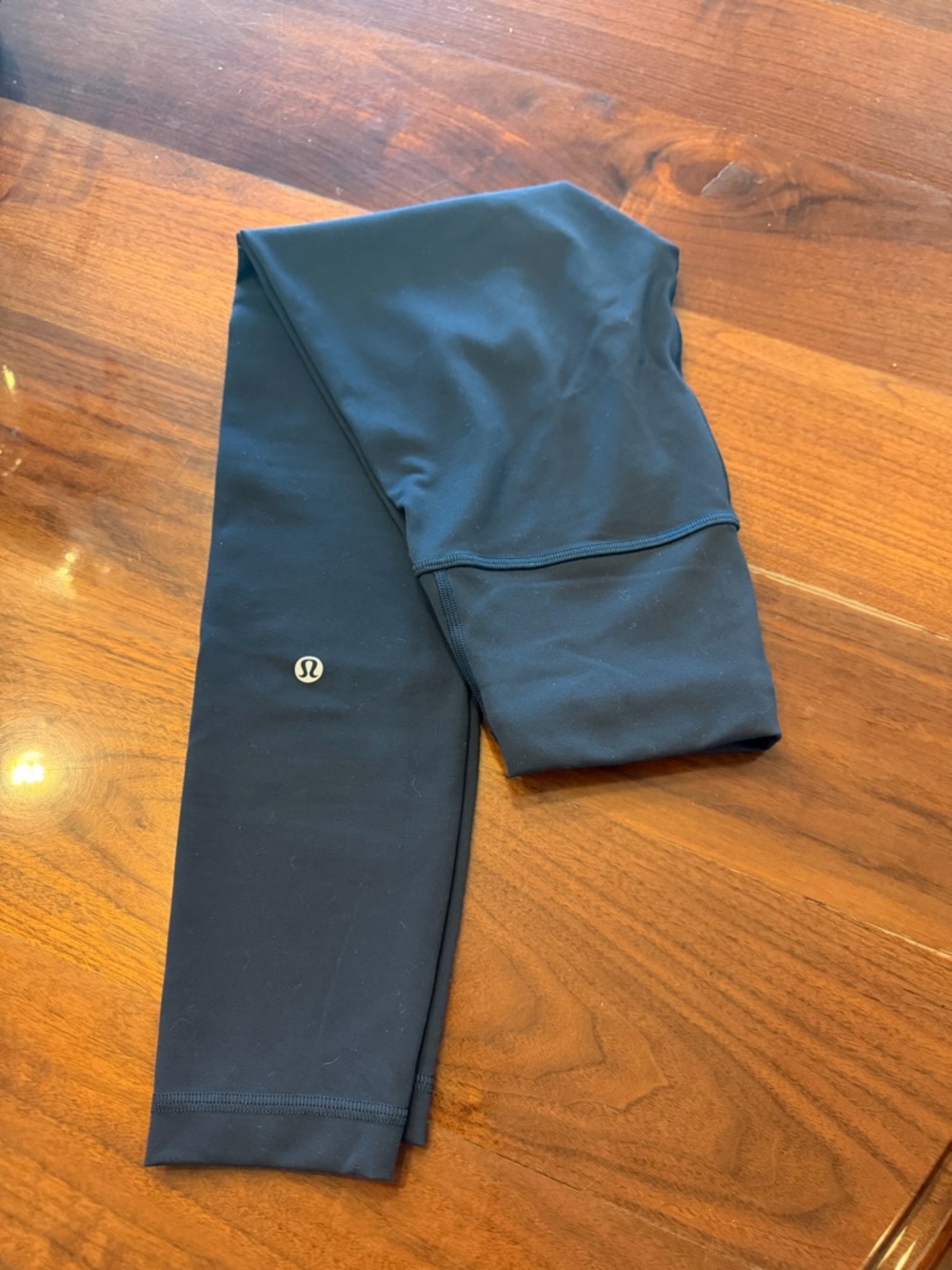 Lululemon Wunder Train Leggings 25”- Navy size 4